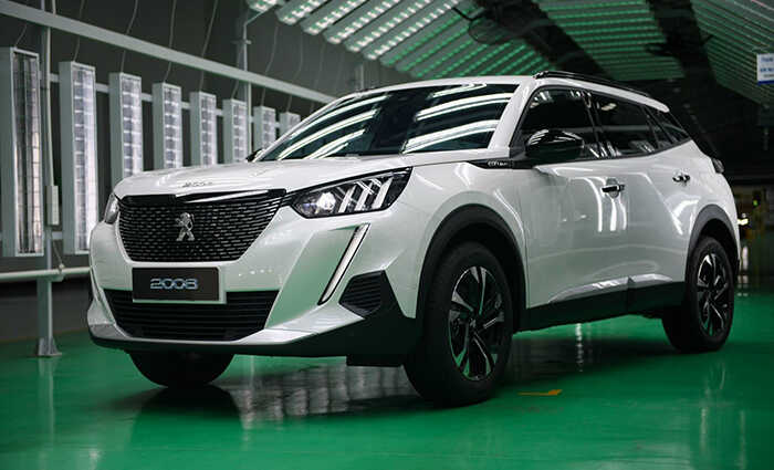 Peugeot 2008 giá lăn bánh